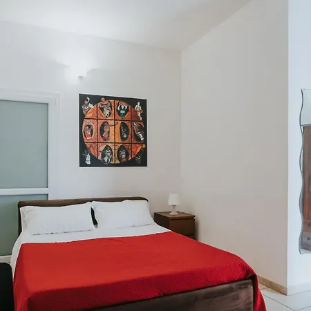 Nuovo Reale - Centro Storico 招待所