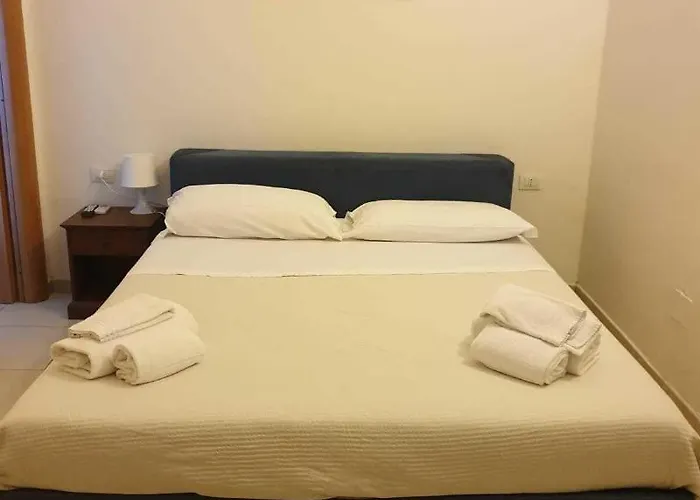 Πανσιόν Nuovo Reale - Centro Storico 4*