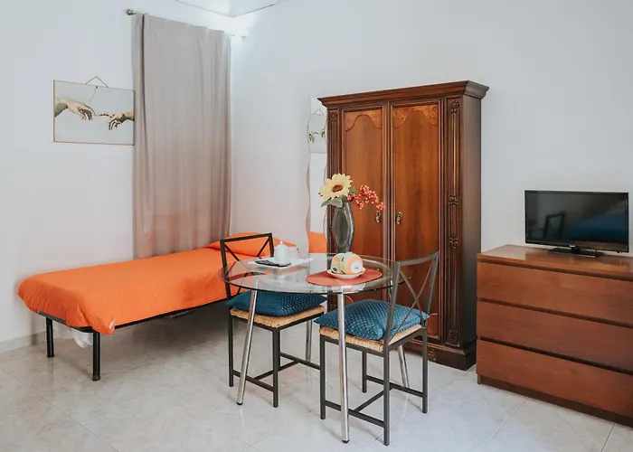 Nuovo Reale - Centro Storico 4*