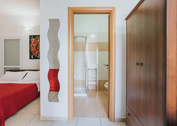 Nuovo Reale - Centro Storico 4*