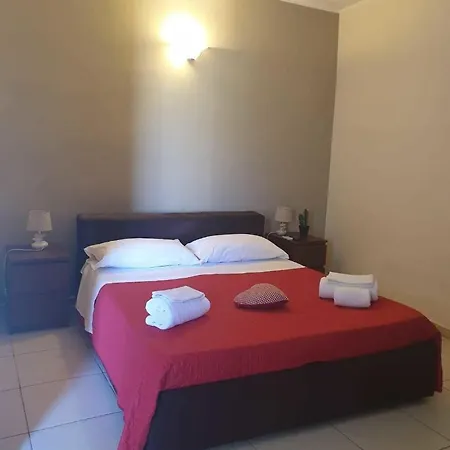 ゲストハウス Nuovo Reale - Centro Storico 4*