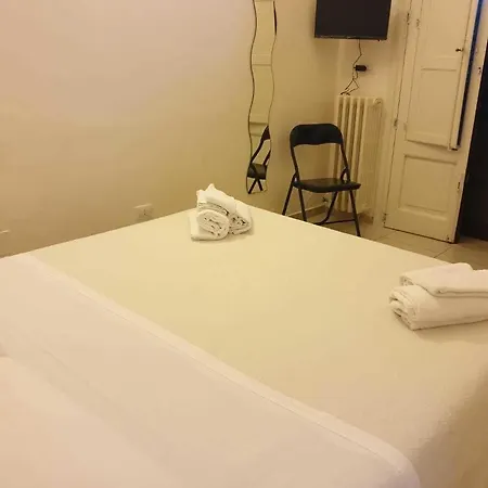 ゲストハウス Nuovo Reale - Centro Storico 4*