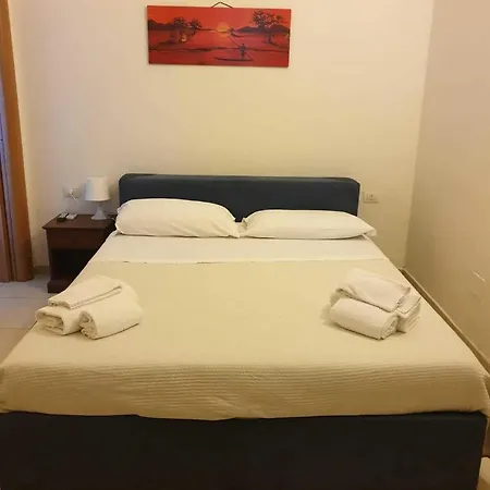 ゲストハウス Nuovo Reale - Centro Storico 4*