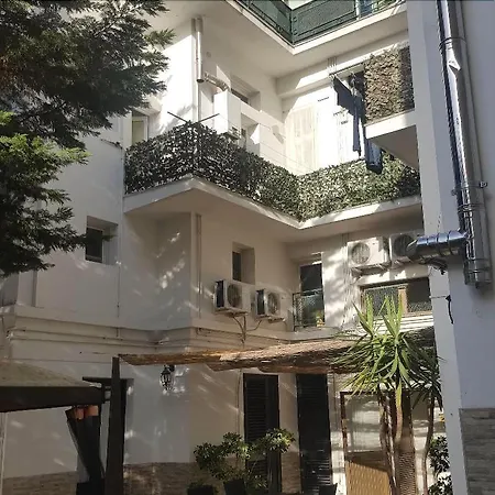 Nuovo Reale - Centro Storico ゲストハウス 4*