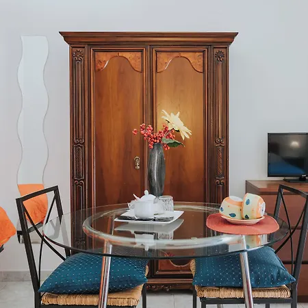 Nuovo Reale - Centro Storico ゲストハウス 4*